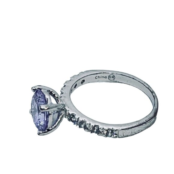 Silver Tone With Light Purple And Clear Glass Rhinestone Statement Ring (R368) - Picture 6 of 7